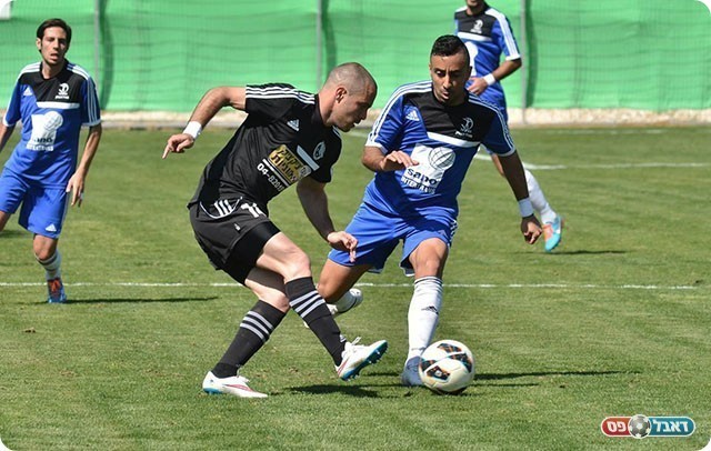 נעדר בעקבות צהובים. לידור כהן (בכחול) (ארנון לוי)